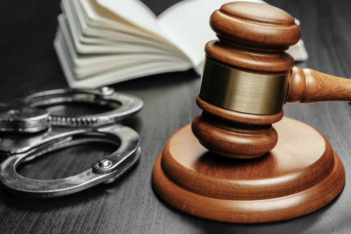 Ciencias Penales y Criminalística